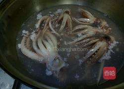 酸辣鱿鱼汤的做法图解4