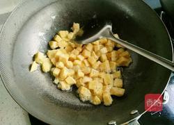 时蔬炒馒头的做法图解5