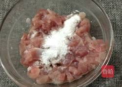 豆腐肉末汤的做法图解2