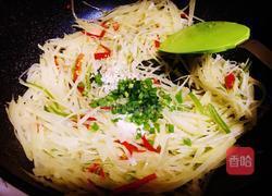 青红椒炒土豆丝的做法图解9