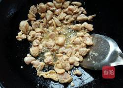 柱侯酱烧鸡腿的做法图解4