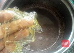 可可慕斯蛋糕的做法图解4