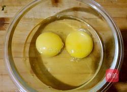 自制春卷皮的做法图解1