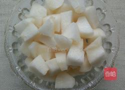 蜂蜜炖梨的做法图解2