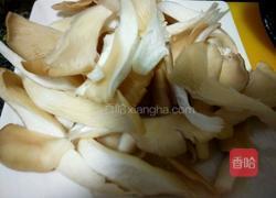 鱿鱼酸辣汤的做法图解3