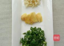 清炖黄花鱼的做法图解2