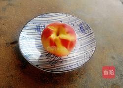 腌渍桃子的做法图解1
