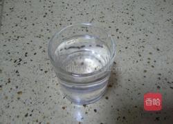 鲜榨苹果汁的做法图解3