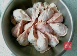 自制卤鸡头的做法图解1