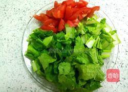 白菜面条的做法图解2