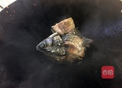 鲤鱼豆腐的做法图解3