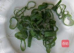 黄花菜炒蛋的做法图解3