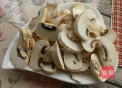 清炒白蘑菇的做法图解2