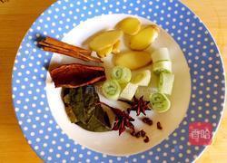 排骨土豆豆腐汤的做法图解2