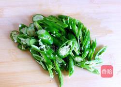 鲜辣青椒酱的做法图解3