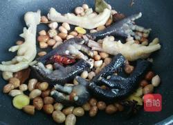 鸡脚煲花生的做法图解8