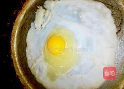 烙饼摊鸡蛋的做法图解5