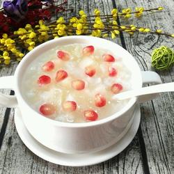 银耳香梨大米粥