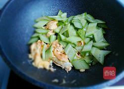 鸡蛋炒瓜片的做法图解8