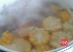 猪骨玉米胡萝卜汤的做法图解5