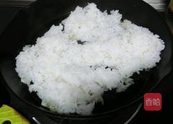 鸡蛋焗饭的做法图解1