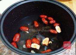 桂圆红枣木耳羹的做法图解5