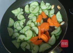 清炒黄瓜片的做法图解5