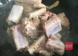 营养排骨汤的做法图解2