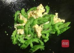 凉瓜炒蛋的做法图解9