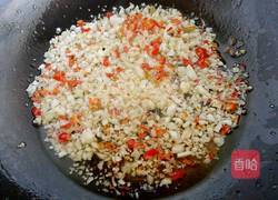 蒜末粉丝蒸丝瓜的做法图解5