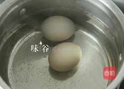 莲子百合鸡蛋糖水的做法图解4