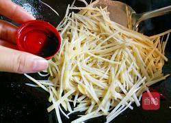 酸辣土豆絲的做法圖解8