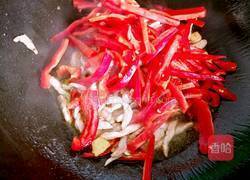 红椒炒肉丝的做法图解6