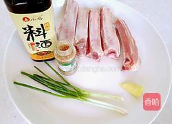 干煸椒盐排骨的做法图解1