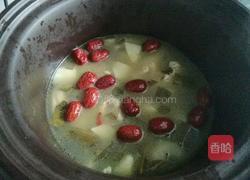 红枣枸杞炖鸡汤的做法图解7