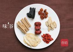 补血鸡汤的做法图解1