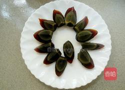 红油变蛋的做法图解3