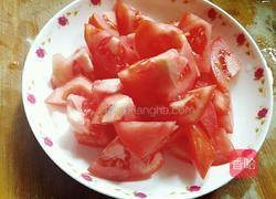 黄骨鱼番茄汤的做法图解2