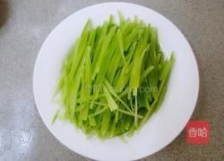 凉拌窝笋的做法图解2