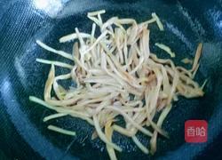 黄花菜炒鸡蛋的做法图解4