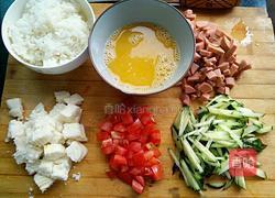 蛋包馒头炒饭的做法图解2