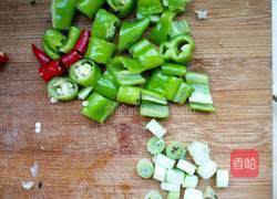 香辣肉末茄子的做法图解2