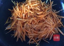 胡萝卜炒洋葱的做法图解4