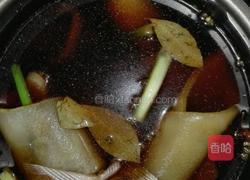 卤猪皮的做法图解3
