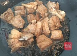 红萝卜烧排骨的做法图解6