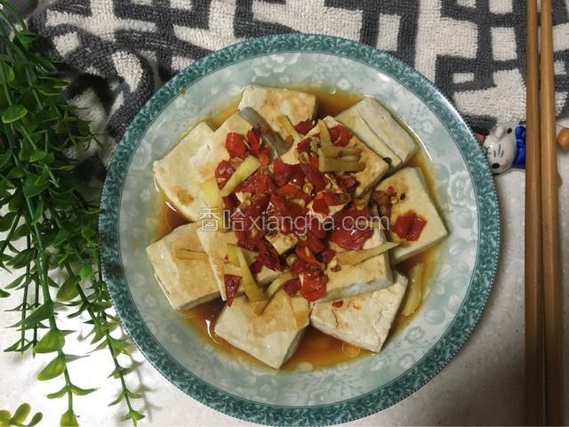 闻起来臭吃起来香的臭豆腐，