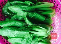 水煮青菜的做法图解1