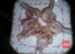 红烧鸡翅根的做法图解1