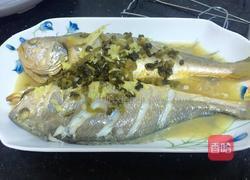 酸菜蒸黄鱼的做法图解5