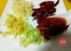 干锅香辣鱿鱼虾的做法图解3